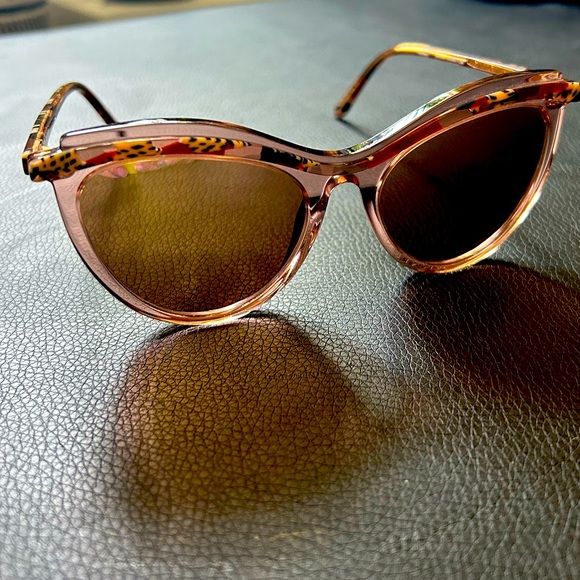 Bailey nelson sunglasses - Picture 1 of 3